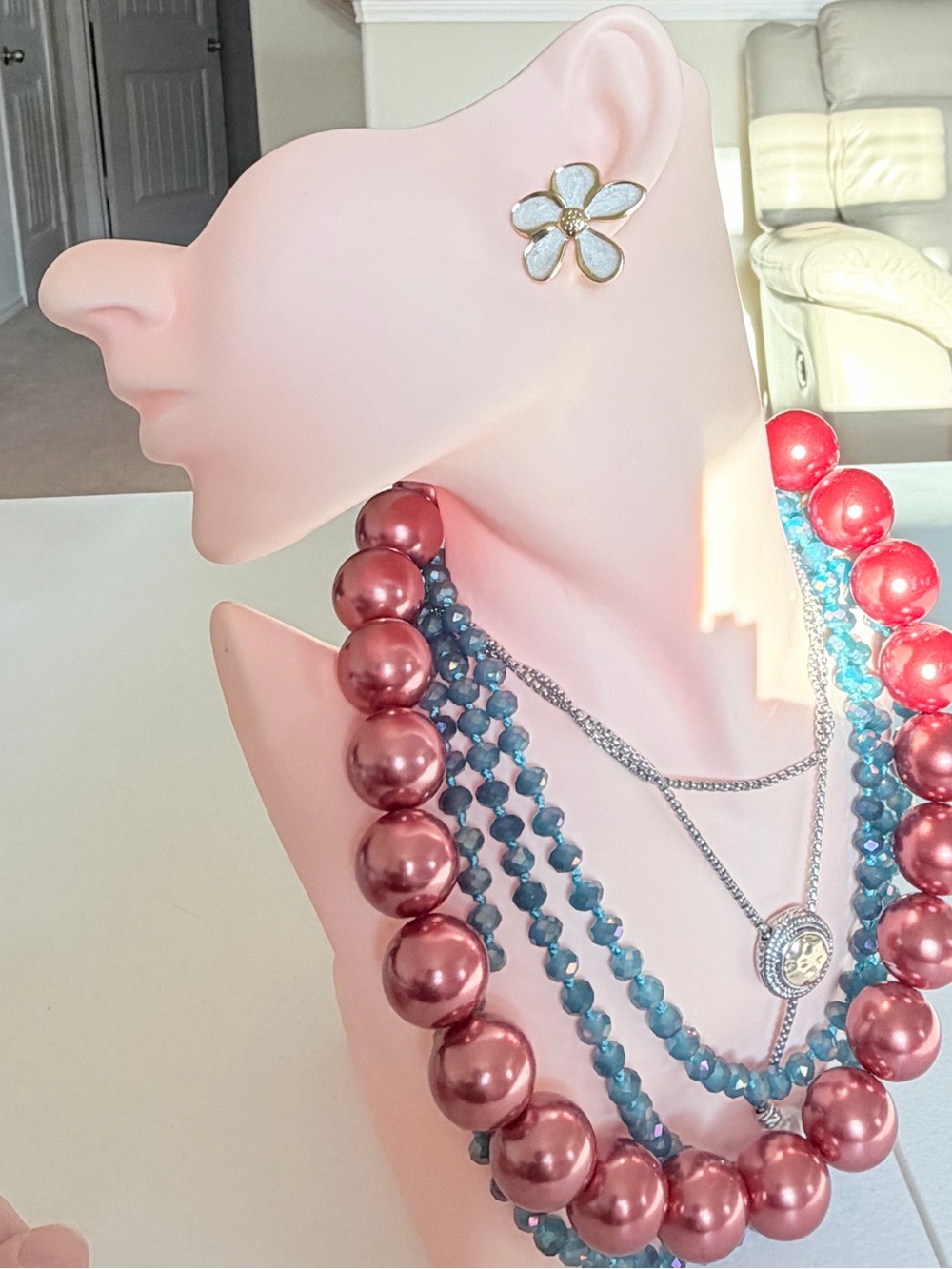 Flower Stud Earring.
